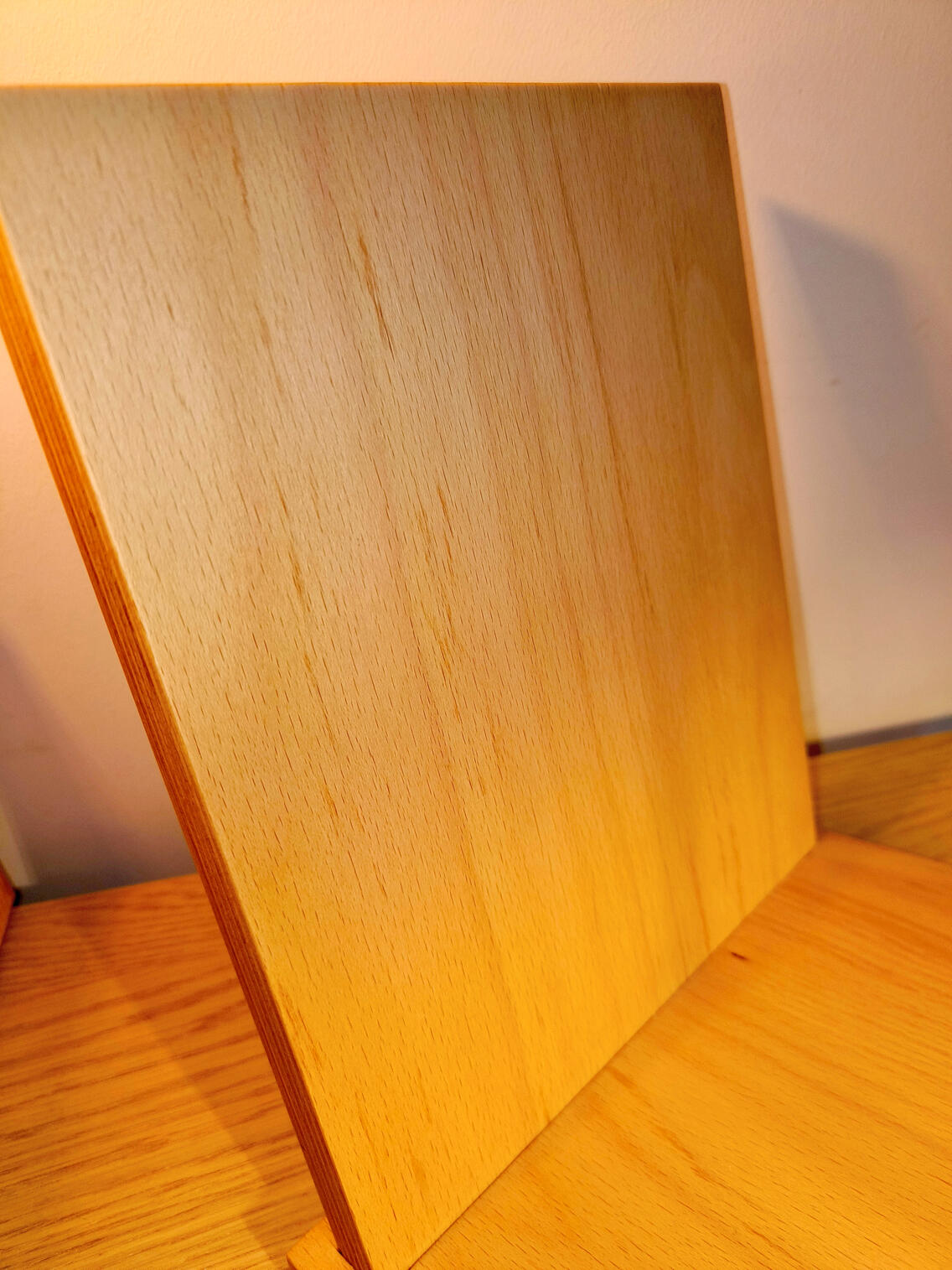 Houten boekensteun